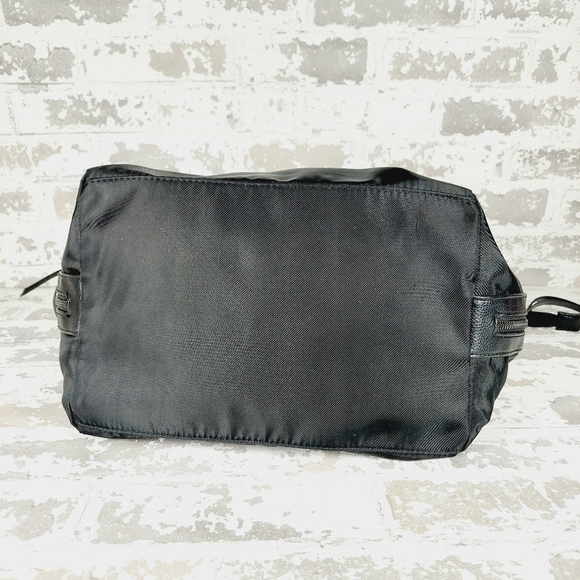 Botkier Vinyl Tote Black  Carryall Zip Top Big Travel Shoulder Bag 0771 - Picture 9 of 16